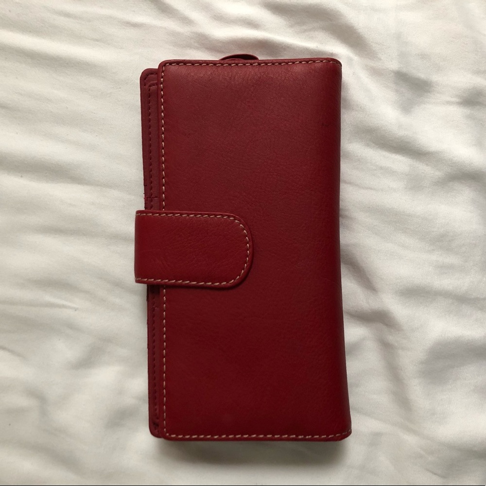 Red Wallet